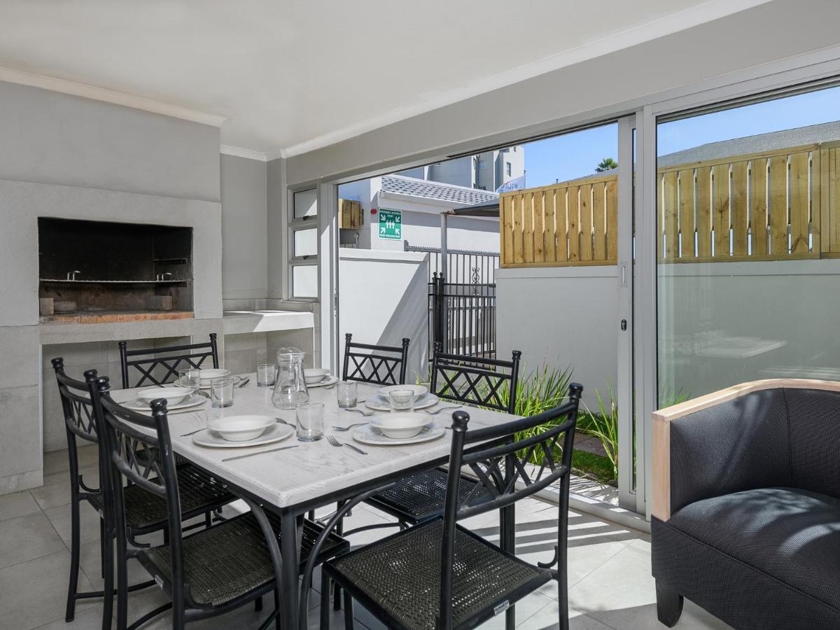 Table View Villas Bloubergstrand Bagian luar foto